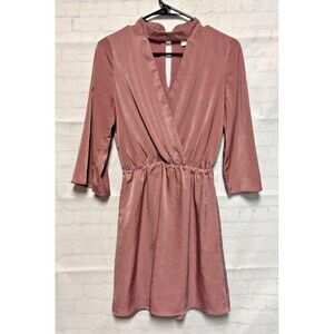 Everly faux-wrap Dress V-neck, 3/4 length sleeves cinched waist Dusty Rose Mauve